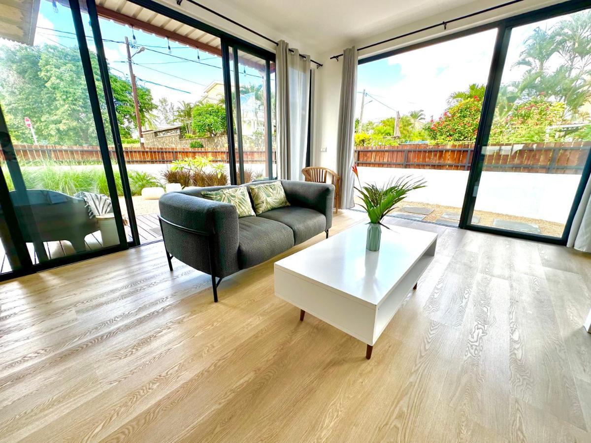 Into The Sea - Modern Home Close To The Beach Albion Bagian luar foto